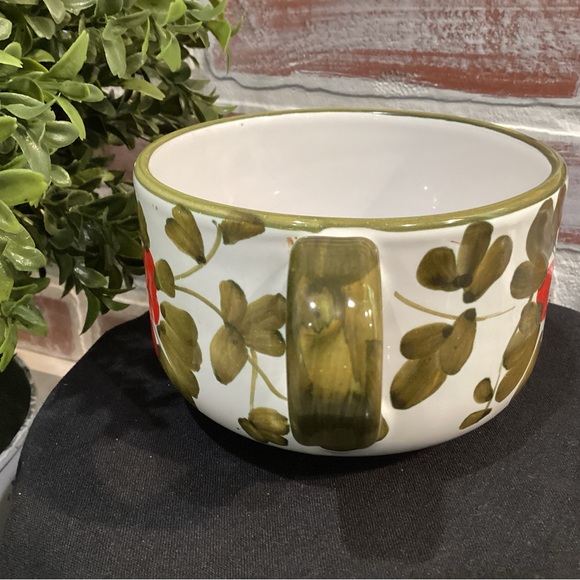 Beautiful ceramic flower painted coffee tea mug from “Italy” - large - nice - Picture 3 of 11